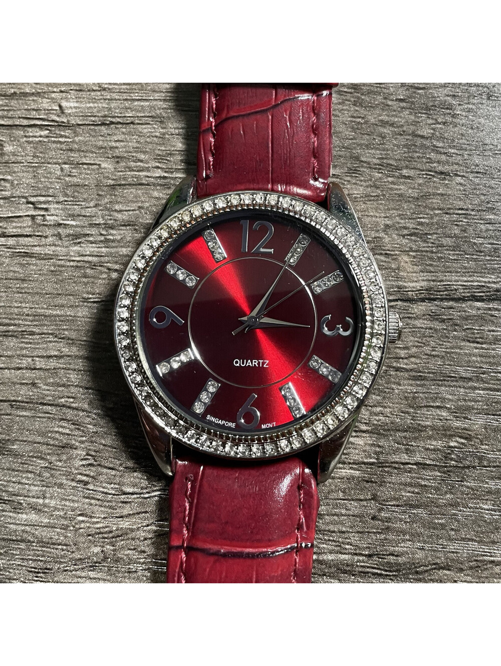Red Rhinestone Bezel Ladies Fashion Watch Running